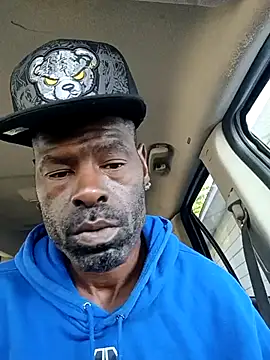 birdg online show from September 22, 2025, 1:57 pm