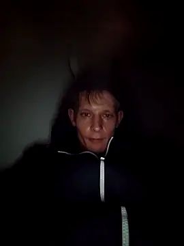 Snapshot of Kamilll94@xh chatting on November 1, 2025, 6:21 pm Kamilll94xh online show from November 1, 2025, 6:21 pm