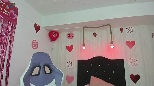 Snapshot of nicky_angel1 chatting on February 13, 2026, 6:48 pm nicky angel1 online show from February 13, 2026, 6:48 pm