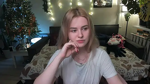 Alexa Pirs online show from January 13, 2026, 1:49 pm