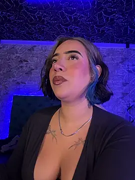 Scarlett-LS online show from May 14, 2026, 2:40 am