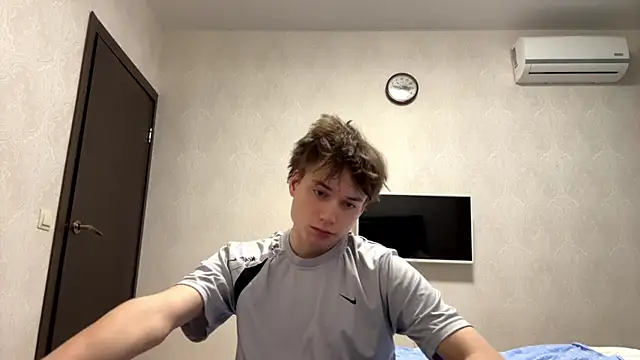 aronrodrigos online show from February 20, 2025, 1:46 am