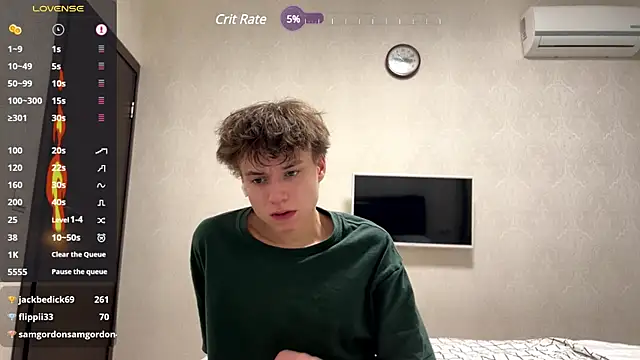 aronrodrigos online show from February 26, 2025, 2:37 am