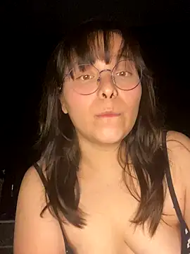 Solo yoss online show from September 19, 2025, 5:09 am