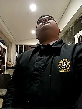 oscarshow24 online show from December 19, 2025, 3:57 am