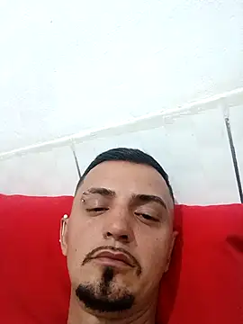 Snapshot of Guputinho chatting on November 8, 2025, 2:56 am Guputinho online show from November 8, 2025, 2:56 am