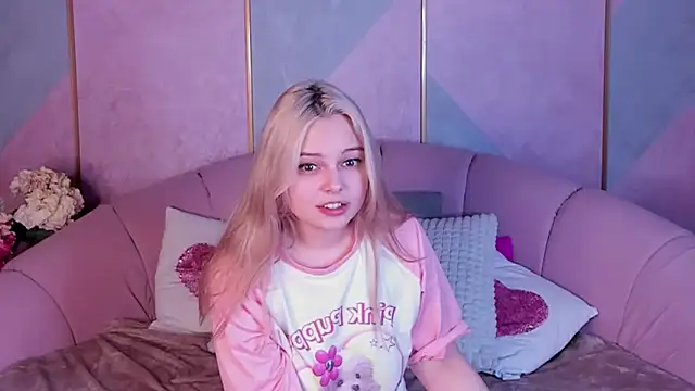 Snapshot of CLAIRE_VOGT chatting on February 26, 2025, 11:30 am CLAIRE VOGT online show from February 26, 2025, 11:30 am