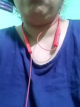 Snapshot of Lizza_boudi chatting on February 21, 2025, 12:05 am Lizza boudi online show from February 21, 2025, 12:05 am