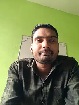 Snapshot of ccuteboyyyy chatting on November 10, 2025, 4:44 am ccuteboyyyy online show from November 10, 2025, 4:44 am