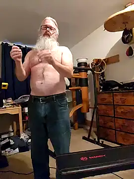 Snapshot of HardSteele97 chatting on March 6, 2026, 10:06 pm HardSteele97 online show from March 6, 2026, 10:06 pm