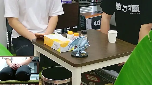 YARASERO-kun online show from February 25, 2026, 4:44 am