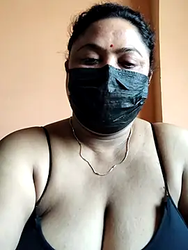 rani130 online show from April 4, 2026, 1:48 am