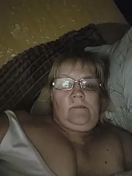 Violet5364 online show from April 2, 2026, 9:01 pm