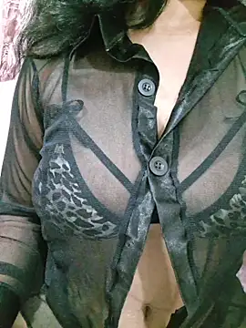 Snapshot of Jassi_Does chatting on February 27, 2026, 9:26 pm Jassi Does online show from February 27, 2026, 9:26 pm