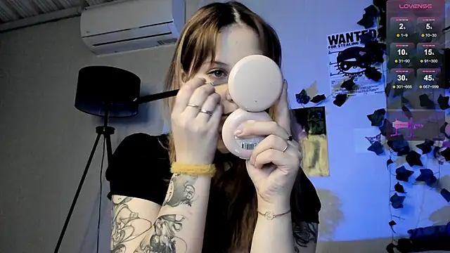 marynixoxo online show from March 9, 2025, 3:01 am