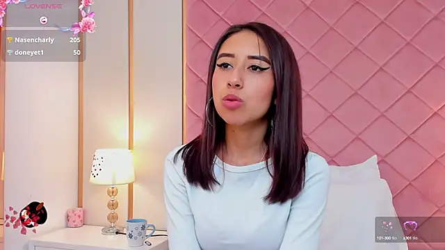 Snapshot of Sopphiaa_Payton chatting on February 21, 2025, 12:39 pm Sopphiaa Payton online show from February 21, 2025, 12:39 pm