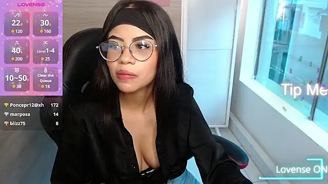 Sussan love01 online show from March 6, 2025, 8:05 pm