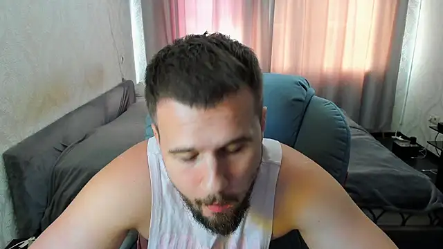Snapshot of Vladik_b chatting on July 6, 2026, 10:34 am Vladik b online show from July 6, 2026, 10:34 am