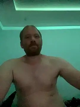 Snapshot of Krzysiekg123 chatting on September 20, 2025, 8:32 pm Krzysiekg123 online show from September 20, 2025, 8:32 pm