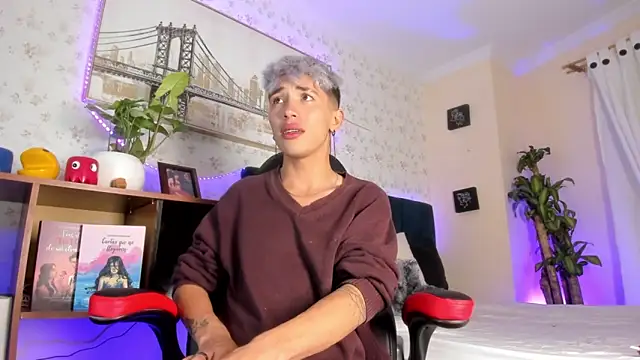 Snapshot of Ianwayne chatting on March 20, 2025, 8:20 am Ianwayne online show from March 20, 2025, 8:20 am