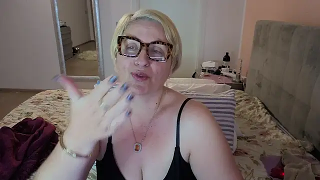 Pumabionda online show from November 28, 2025, 10:56 pm