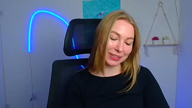 Dana flowers online show from April 16, 2026, 6:47 am