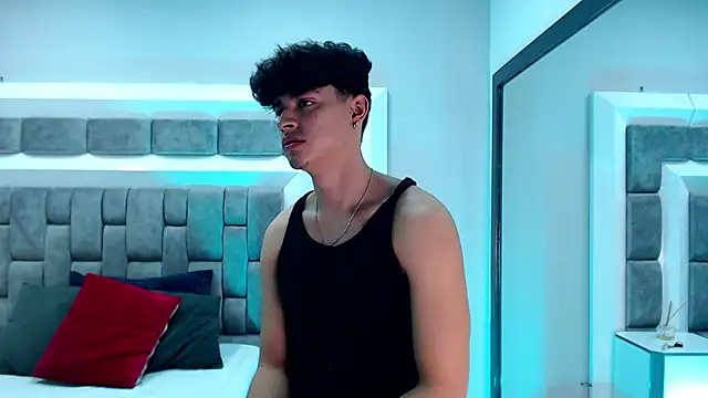 Snapshot of DrakeCollinss chatting on March 22, 2025, 7:42 pm DrakeCollinss online show from March 22, 2025, 7:42 pm