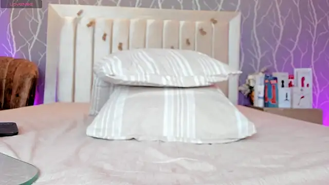 Snapshot of sabrina_hanks69 chatting on February 14, 2025, 3:47 pm sabrina hanks69 online show from February 14, 2025, 3:47 pm