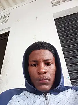 Snapshot of Bichorro chatting on October 15, 2025, 2:28 pm Bichorro online show from October 15, 2025, 2:28 pm