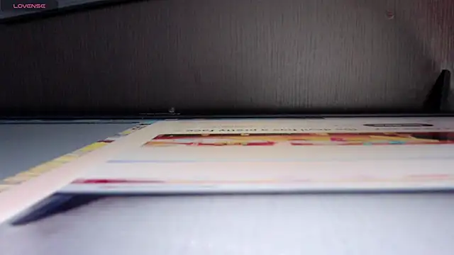 leonela 69 online show from March 17, 2025, 2:41 am