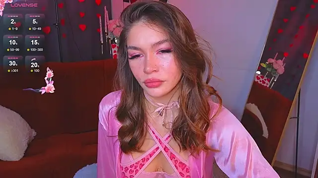 Caroline  Brown online show from February 13, 2025, 2:23 am