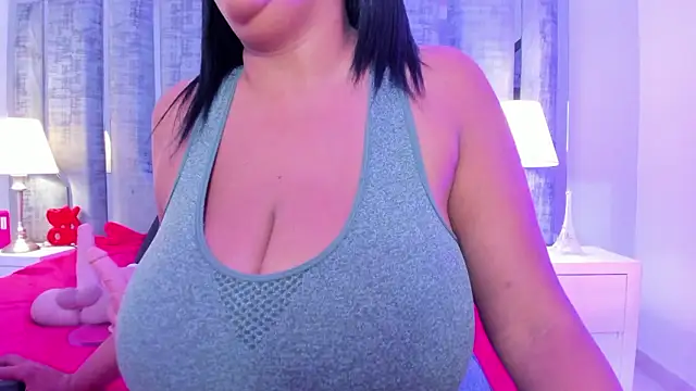 Ciara Benet online show from February 5, 2026, 12:10 pm