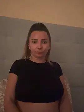 Snapshot of Sexilexiuk chatting on February 13, 2025, 8:45 pm Sexilexiuk online show from February 13, 2025, 8:45 pm