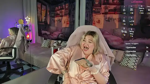 Snapshot of MargoBryan chatting on February 28, 2025, 9:01 pm MargoBryan online show from February 28, 2025, 9:01 pm