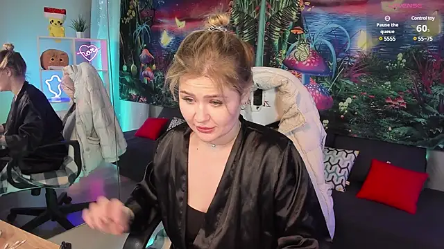 Snapshot of MargoBryan chatting on March 13, 2025, 1:10 am MargoBryan online show from March 13, 2025, 1:10 am