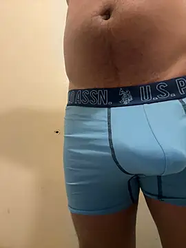 guajiro276565 online show from February 14, 2025, 1:34 am