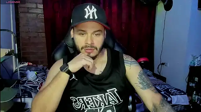 ragnar lothbrok777 online show from February 18, 2025, 1:32 am