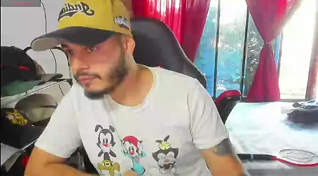 ragnar lothbrok777 online show from March 18, 2025, 9:43 pm