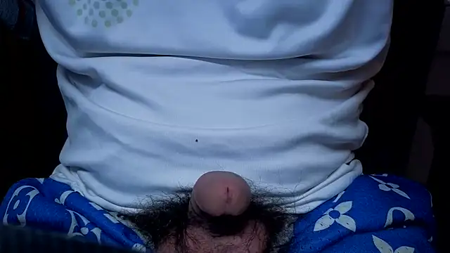 strongdude212 online show from November 2, 2025, 1:46 pm