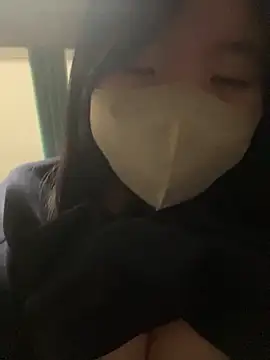 Snapshot of ruru-3 chatting on March 16, 2025, 12:33 pm ruru-3 online show from March 16, 2025, 12:33 pm