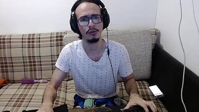 Snapshot of cholitohermoso chatting on June 29, 2026, 2:39 pm cholitohermoso online show from June 29, 2026, 2:39 pm