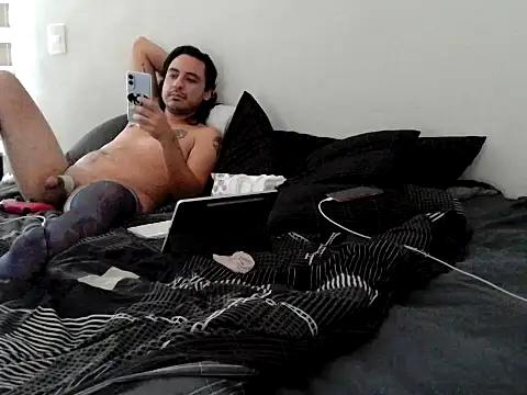 Iscariot19 online show from February 25, 2026, 11:47 pm