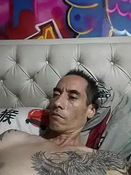 Aruka2013 online show from February 14, 2025, 8:31 am