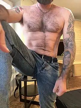 Snapshot of AlexFuck_79 chatting on March 23, 2025, 6:26 am AlexFuck 79 online show from March 23, 2025, 6:26 am