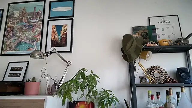 Snapshot of MikymikeBBWD chatting on November 26, 2025, 11:11 am MikymikeBBWD online show from November 26, 2025, 11:11 am