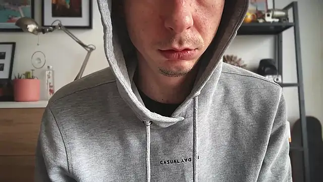 Snapshot of MikymikeBBWD chatting on February 6, 2026, 12:08 pm MikymikeBBWD online show from February 6, 2026, 12:08 pm