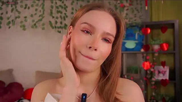 TaiteBayles online show from February 23, 2026, 1:47 am