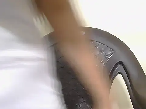 Cute anamikasingh online show from March 12, 2025, 5:24 am