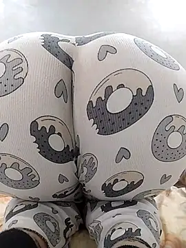 Dalou3a-69 online show from December 17, 2025, 8:53 am