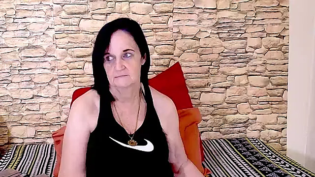 LuciousGrace online show from November 27, 2025, 5:31 am